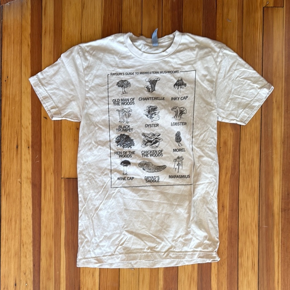 Cream Graphic mushroom Men's T-Shirt